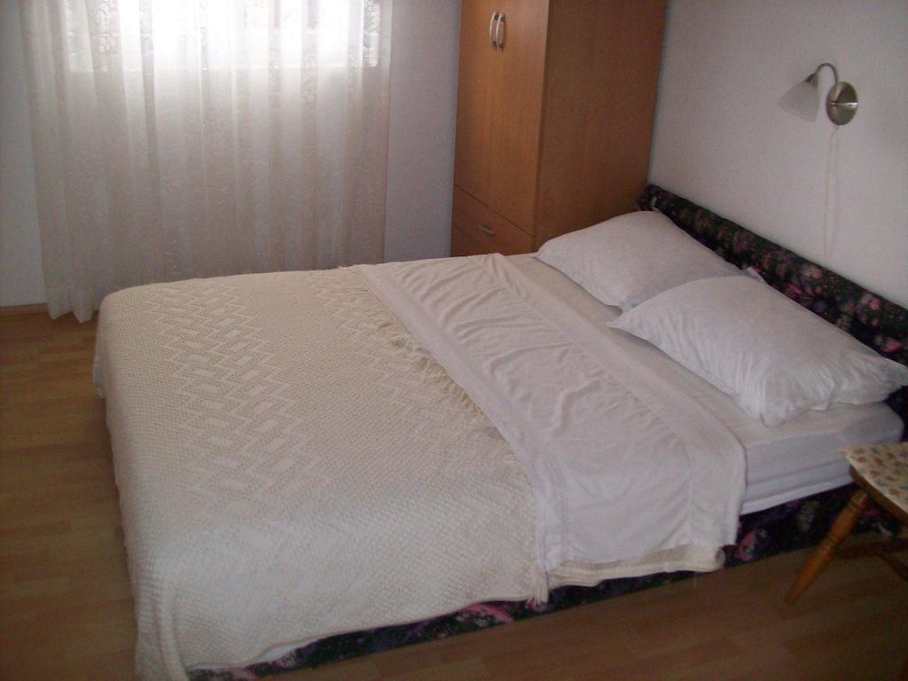 Apartments Dino Makarska Exterior foto